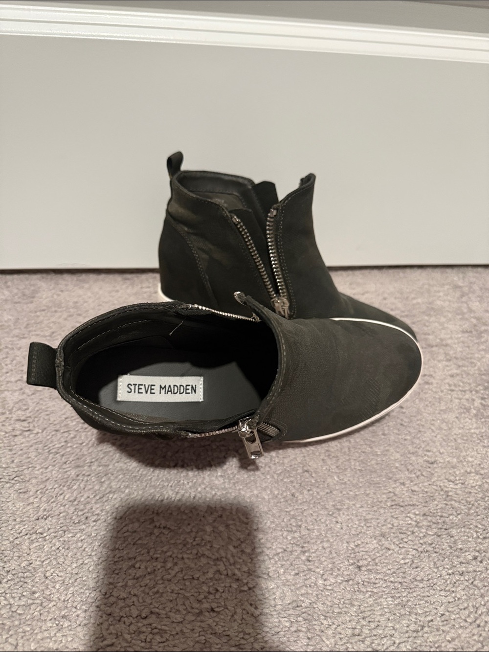 Steve Madden Olive Green Camouflage Wedge Sneakers - Picture 4 of 4